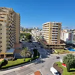 Encantador Na Da Rocha شقة