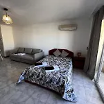 Encantador Na Da Rocha Apartmán *