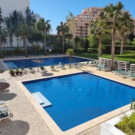 Encantador Na Da Rocha *