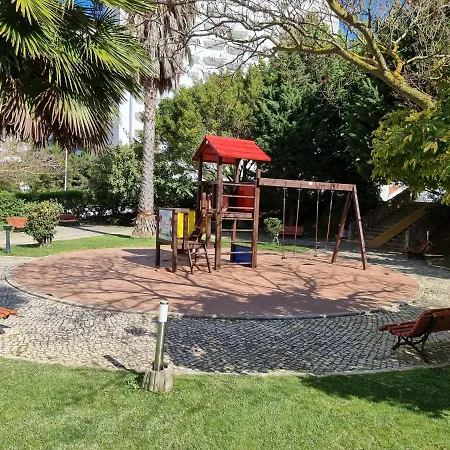 Apartamento Encantador Na Da Rocha Portimão