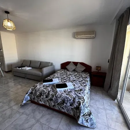 Encantador Na Da Rocha 아파트 *