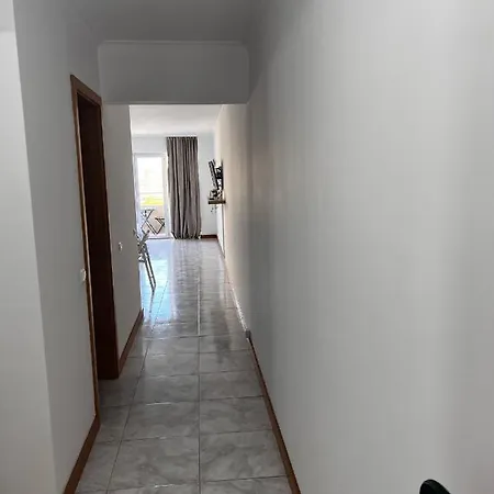 Апартаменти Encantador Na Da Rocha